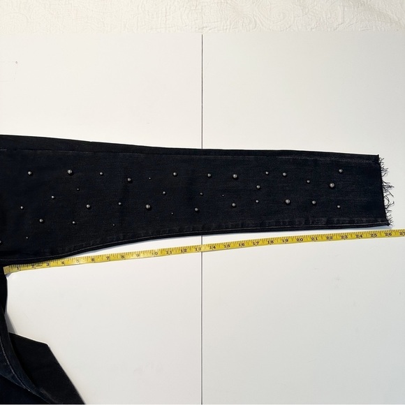 Driftwood Jackie Black Pearl Studded Raw Hem Jeans - Size 29 - Picture 12 of 14